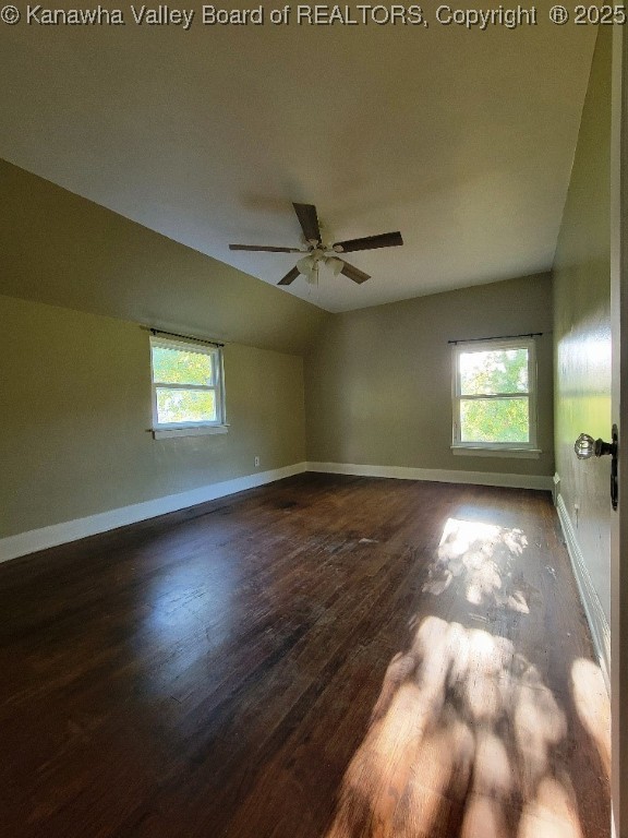 East Bank, West Virginia 25067, United States, 3 Bedrooms Bedrooms, ,2 BathroomsBathrooms,Residential,Pending,203011