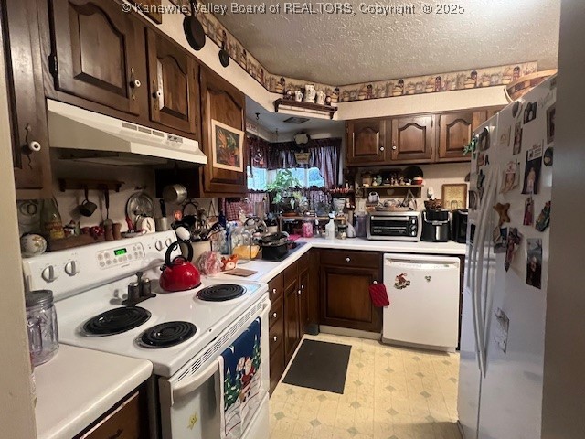 South Charleston, West Virginia 25303, United States, 3 Bedrooms Bedrooms, ,1 BathroomBathrooms,Residential,Active,257429