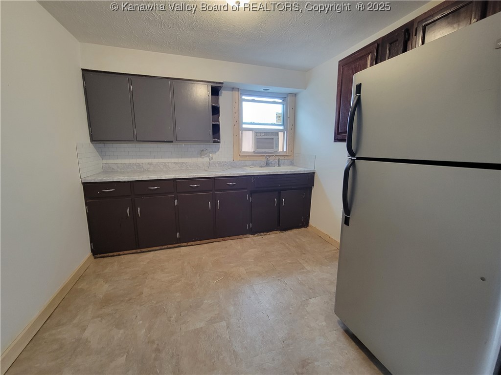 St Albans, West Virginia 25177, United States, 3 Bedrooms Bedrooms, ,2 BathroomsBathrooms,Residential,Active,176868