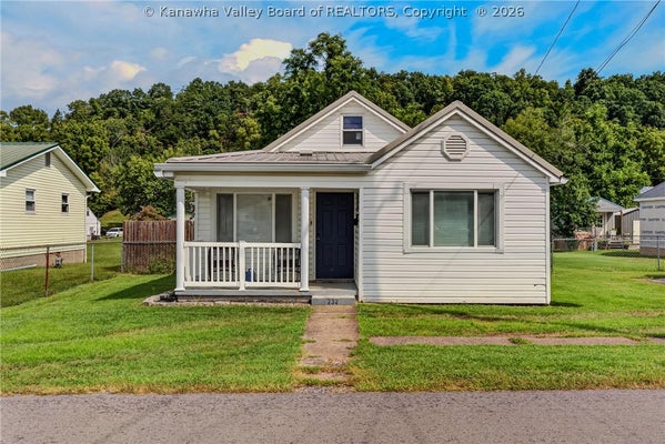 232 2ND AVE, RIPLEY, WV 25271 - Image dff4840285e89ec554afae2bd2e0ce7b/1547323097
