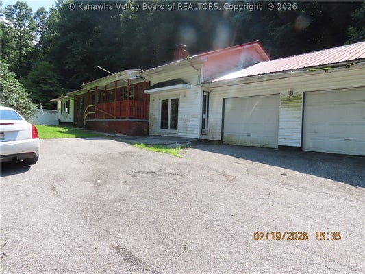 814 DUNCAN FRK, DELBARTON, WV 25670 - Image e574e07794a231cb7a20faefdf6860f1/4012515466