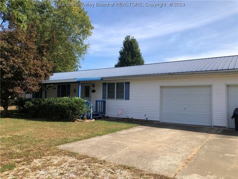 605 6th Street, New Haven, WV 25265 - #: 267374