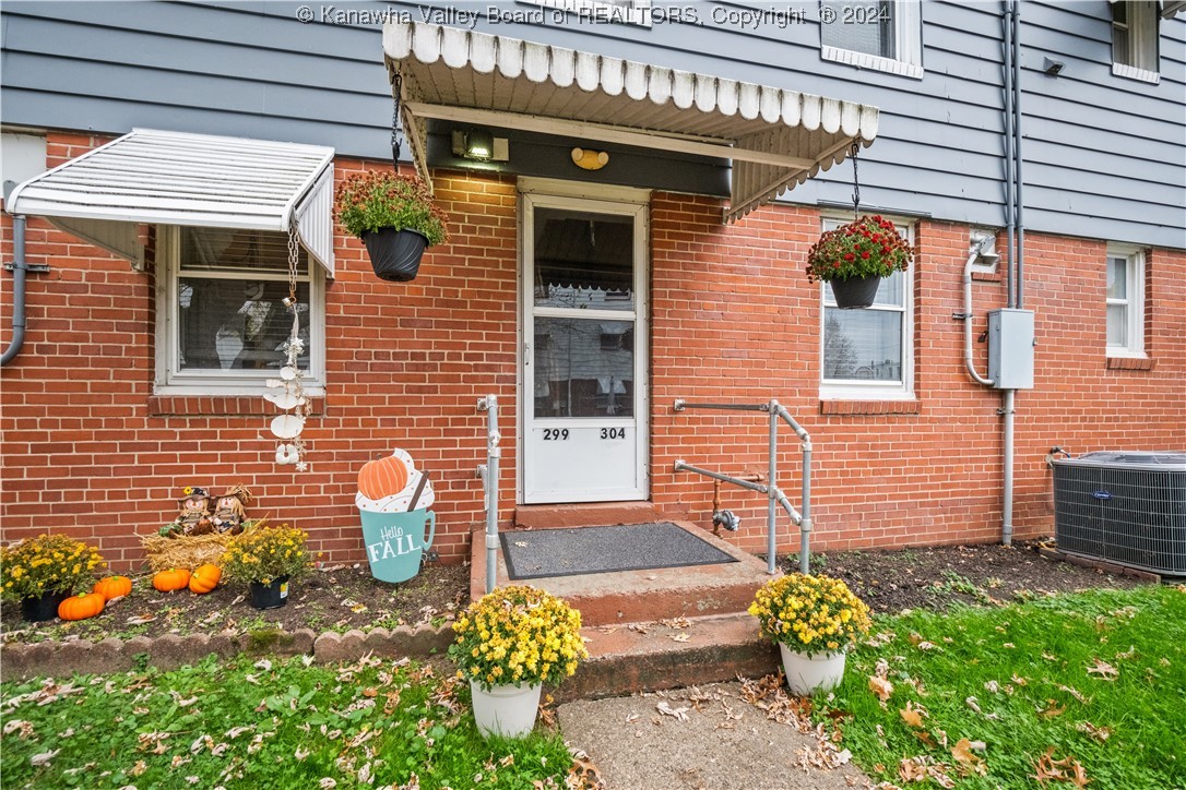 South Charleston, West Virginia 25309, United States, 2 Bedrooms Bedrooms, ,1 BathroomBathrooms,Residential,Active,34425