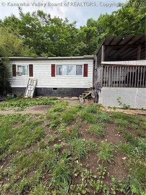 3656 CHARLESTON RD, POCA, WV 25159 - Image f2a2d1f87861ceb94b2b36294b4a09b2/2435843793