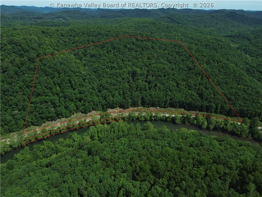 58 DUCK CREEK RD, DUCK, WV 25063 - Image f41af01eecb0ea2fdeea29d785202c86/248270709