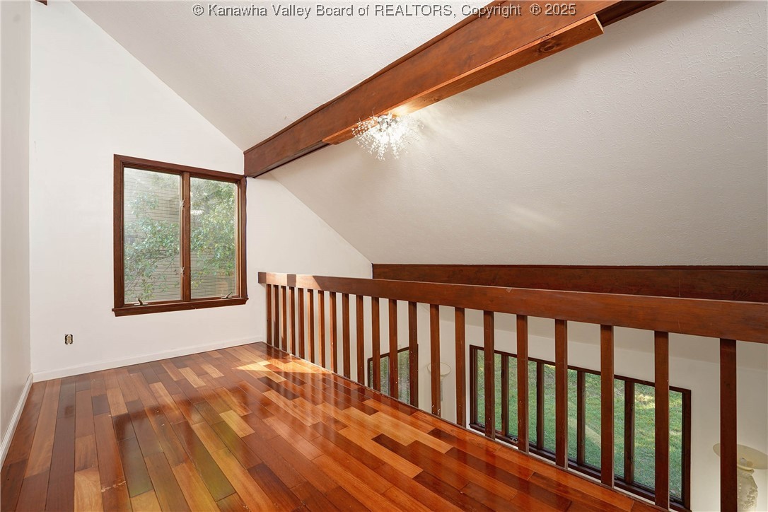 Charleston, West Virginia 25314, United States, 5 Bedrooms Bedrooms, ,4 BathroomsBathrooms,Residential,Active,221502