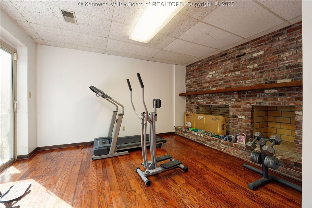 Charleston, West Virginia 25314, United States, 5 Bedrooms Bedrooms, ,4 BathroomsBathrooms,Residential,Active,221502