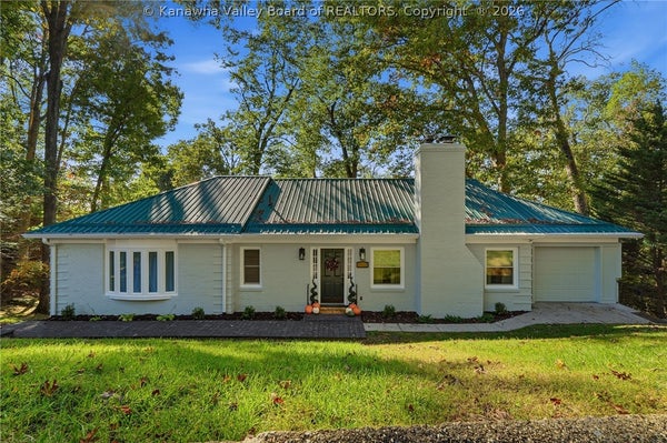 1693 CAREY PL, CHARLESTON, WV 25314 - Image fdc804a6f85bcb0d0aad8a443fa4f431/3256970389