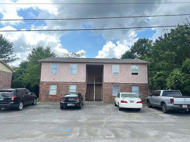 1375 Village Oak Circle NW