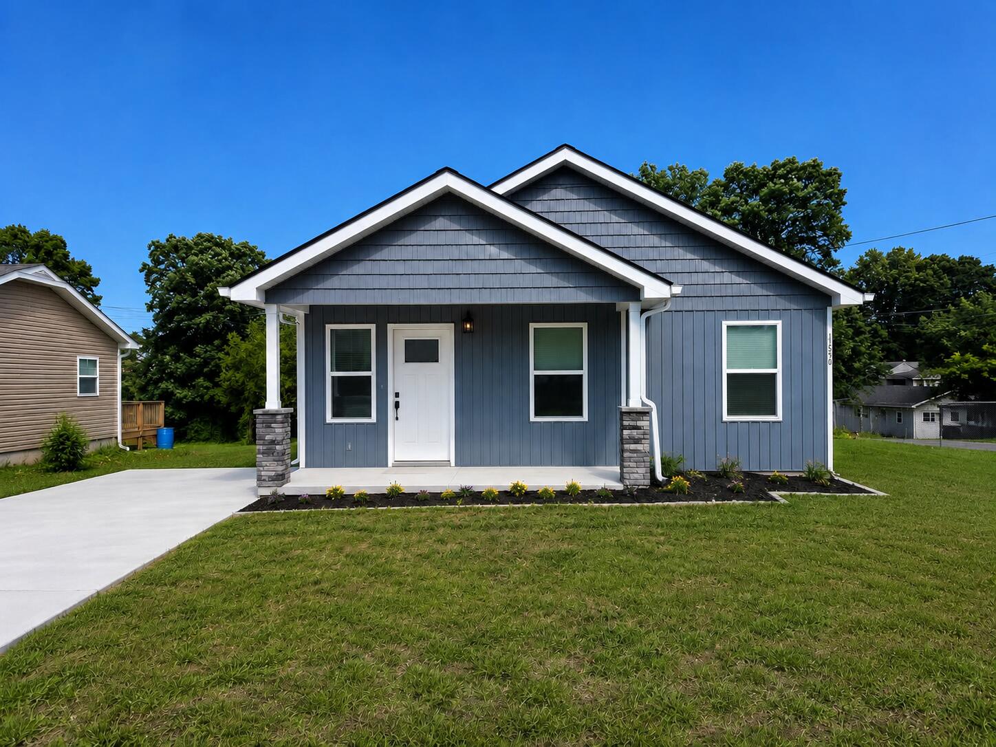 Photo 1 of 19 — 1565 Blythe Avenue SE, Cleveland, TN 37311