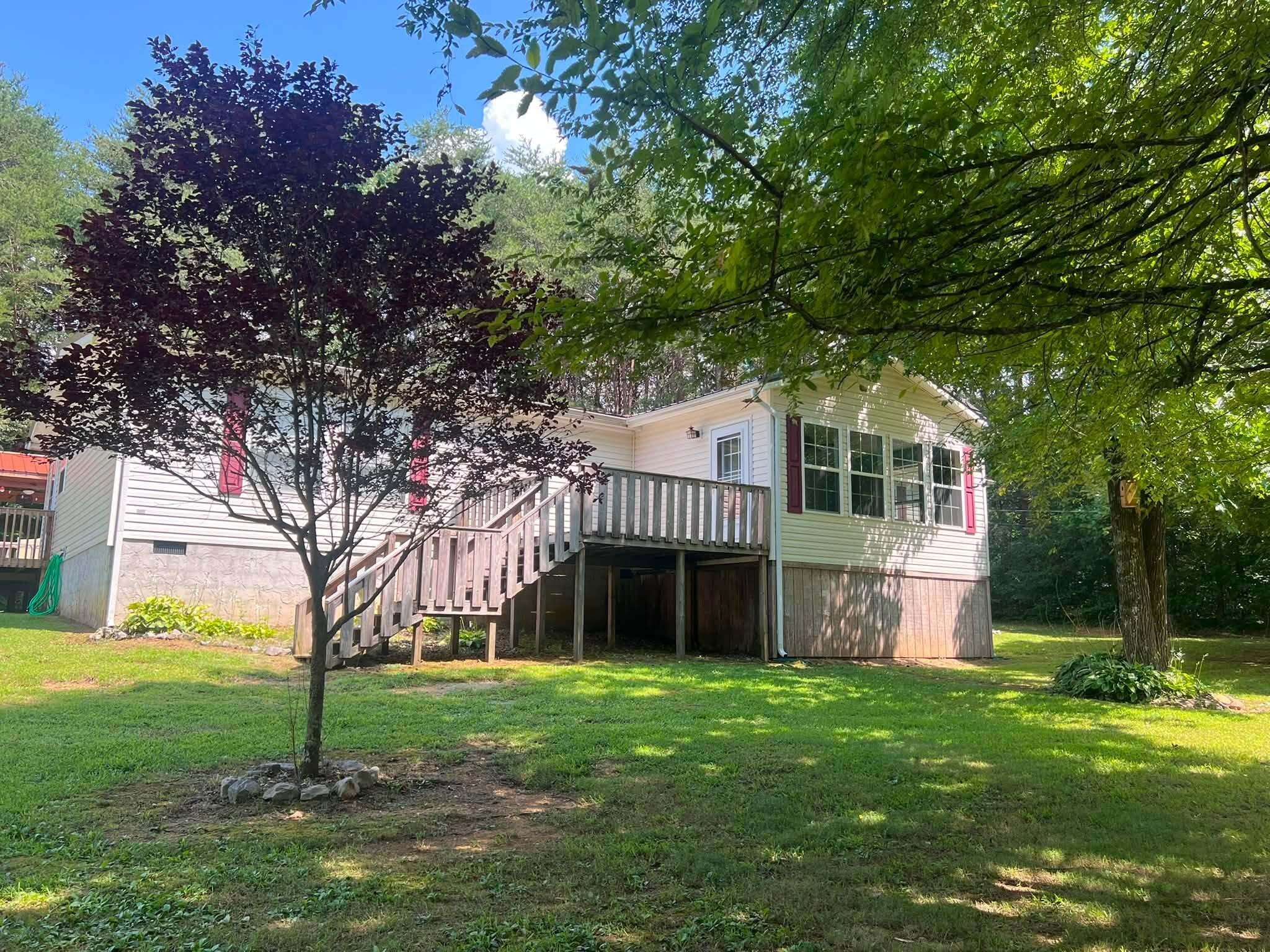 419 Friendship Lane - Photo 2