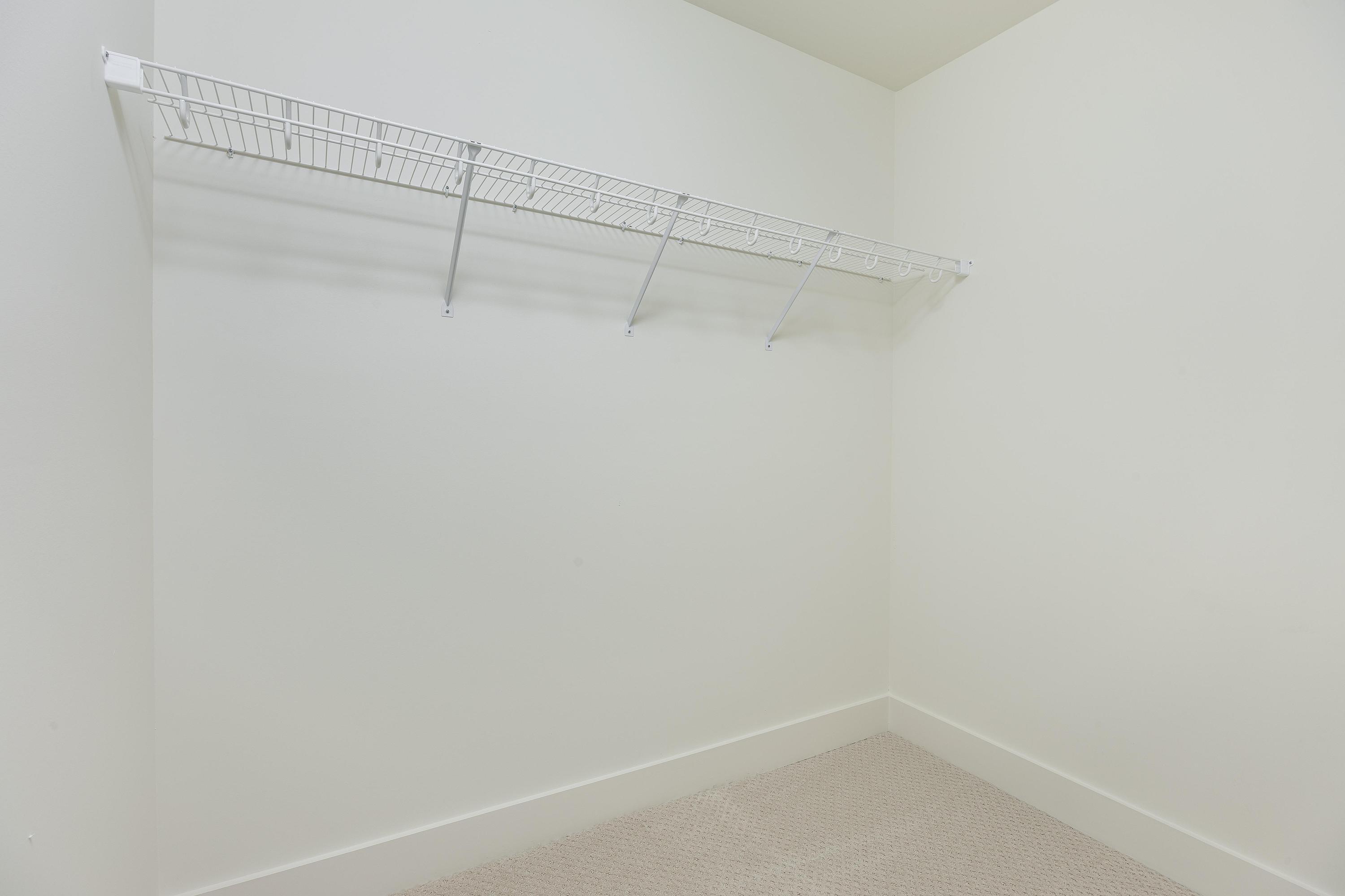 Harrison, Tennessee 37341, United States, 3 Bedrooms Bedrooms, ,3 BathroomsBathrooms,Residential,Pending,32264