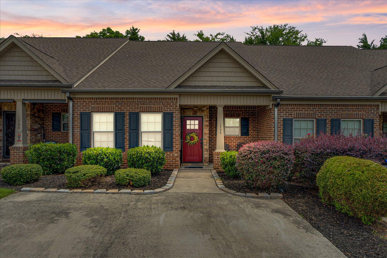 Photo 1 of 28 — 1755 NE Stonebriar Drive NE, Cleveland, TN 37312