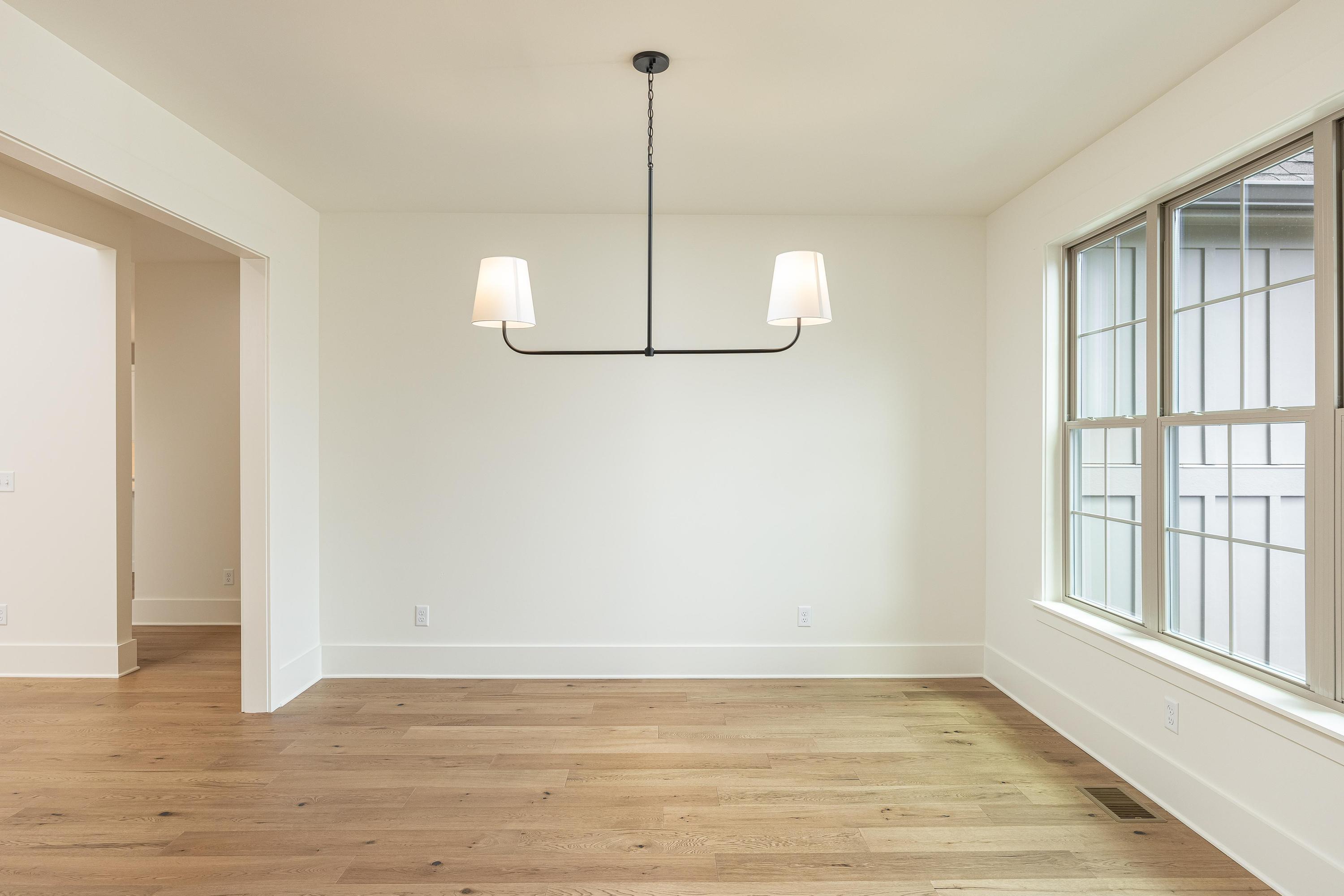 Harrison, Tennessee 37341, United States, 4 Bedrooms Bedrooms, ,3 BathroomsBathrooms,Residential,Active,29176