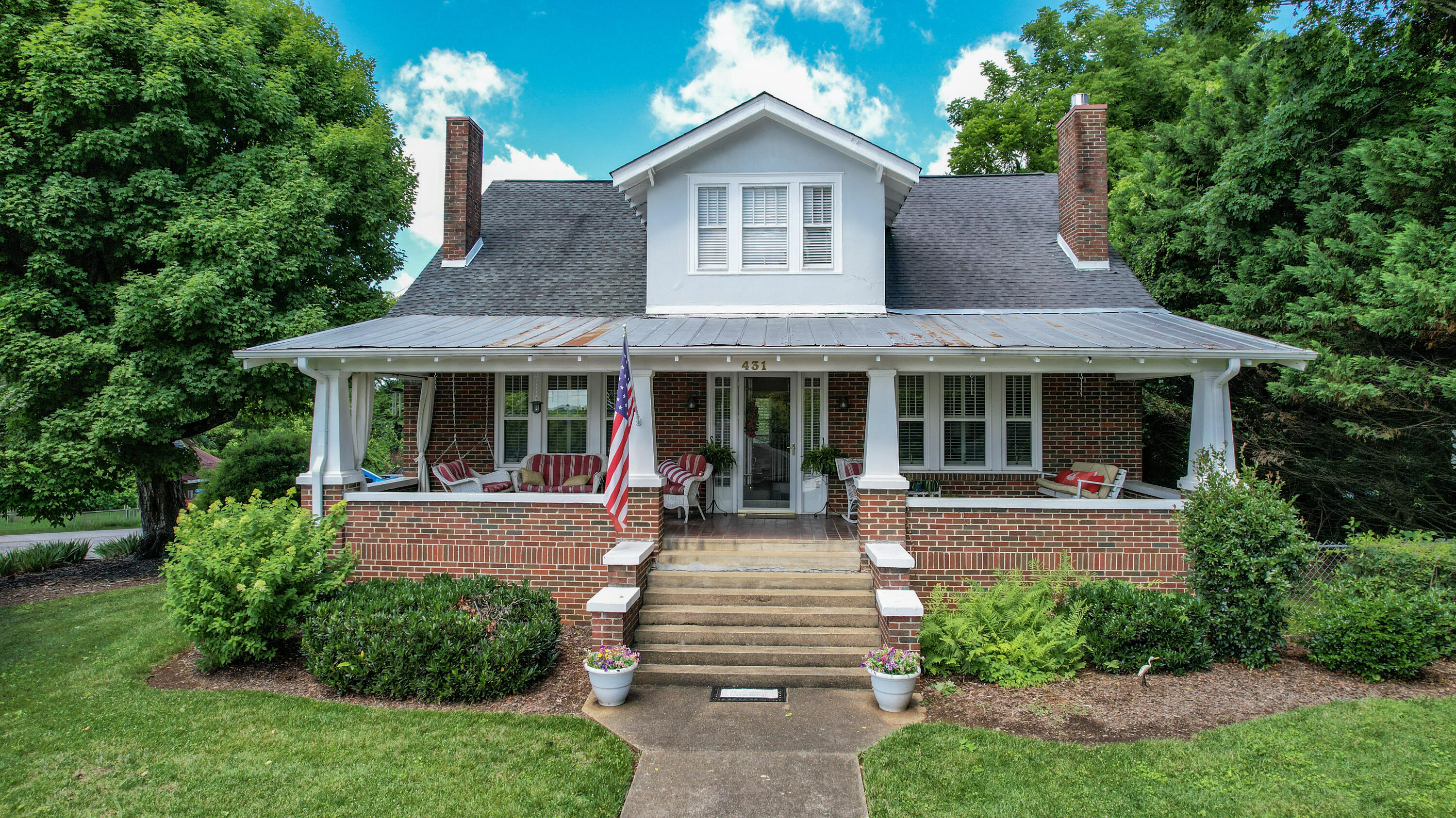 Photo 1 of 68 — 431 Highland Avenue NW, Cleveland, TN 37311