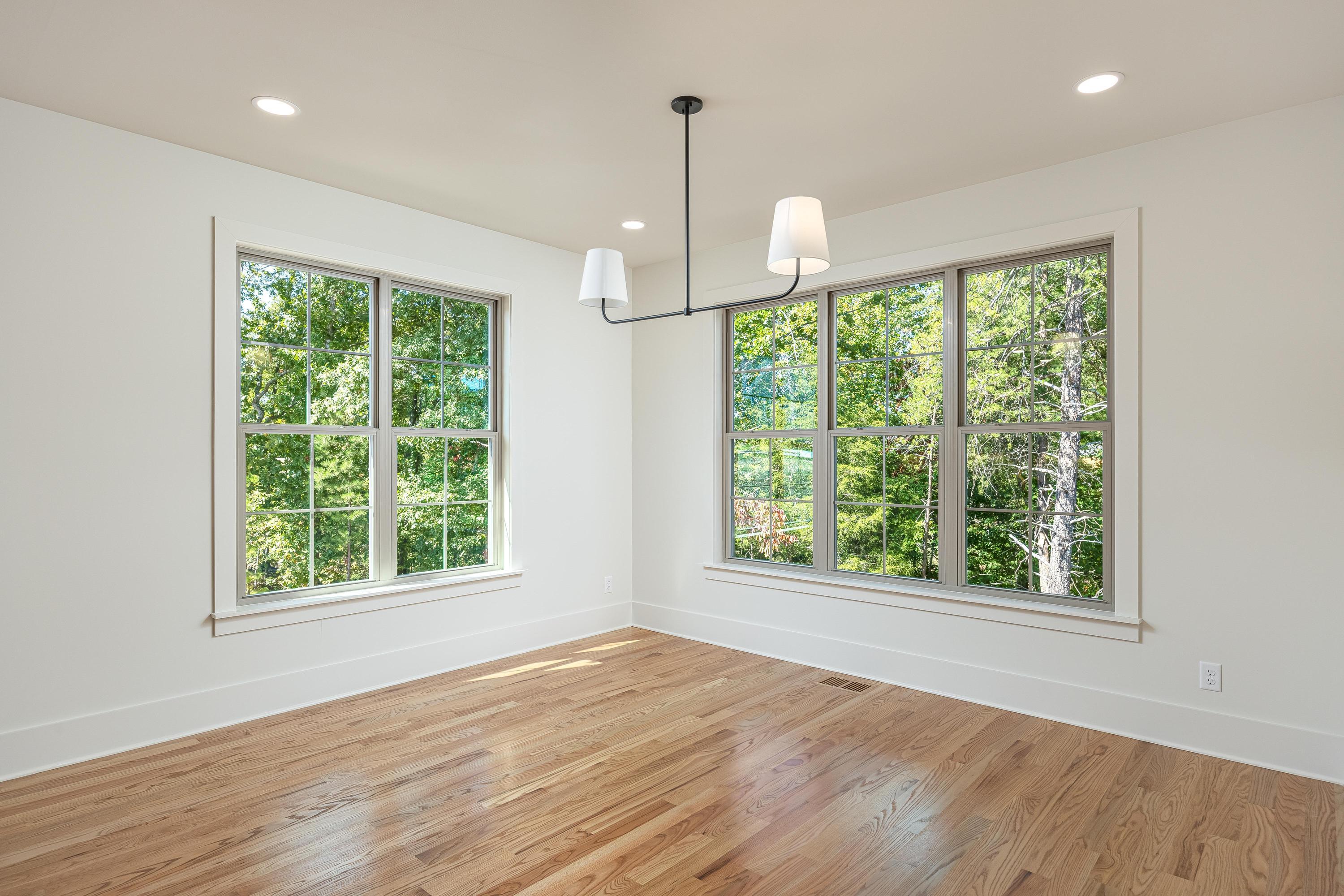 Harrison, Tennessee 37341, United States, 4 Bedrooms Bedrooms, ,4 BathroomsBathrooms,Residential,Active,38214