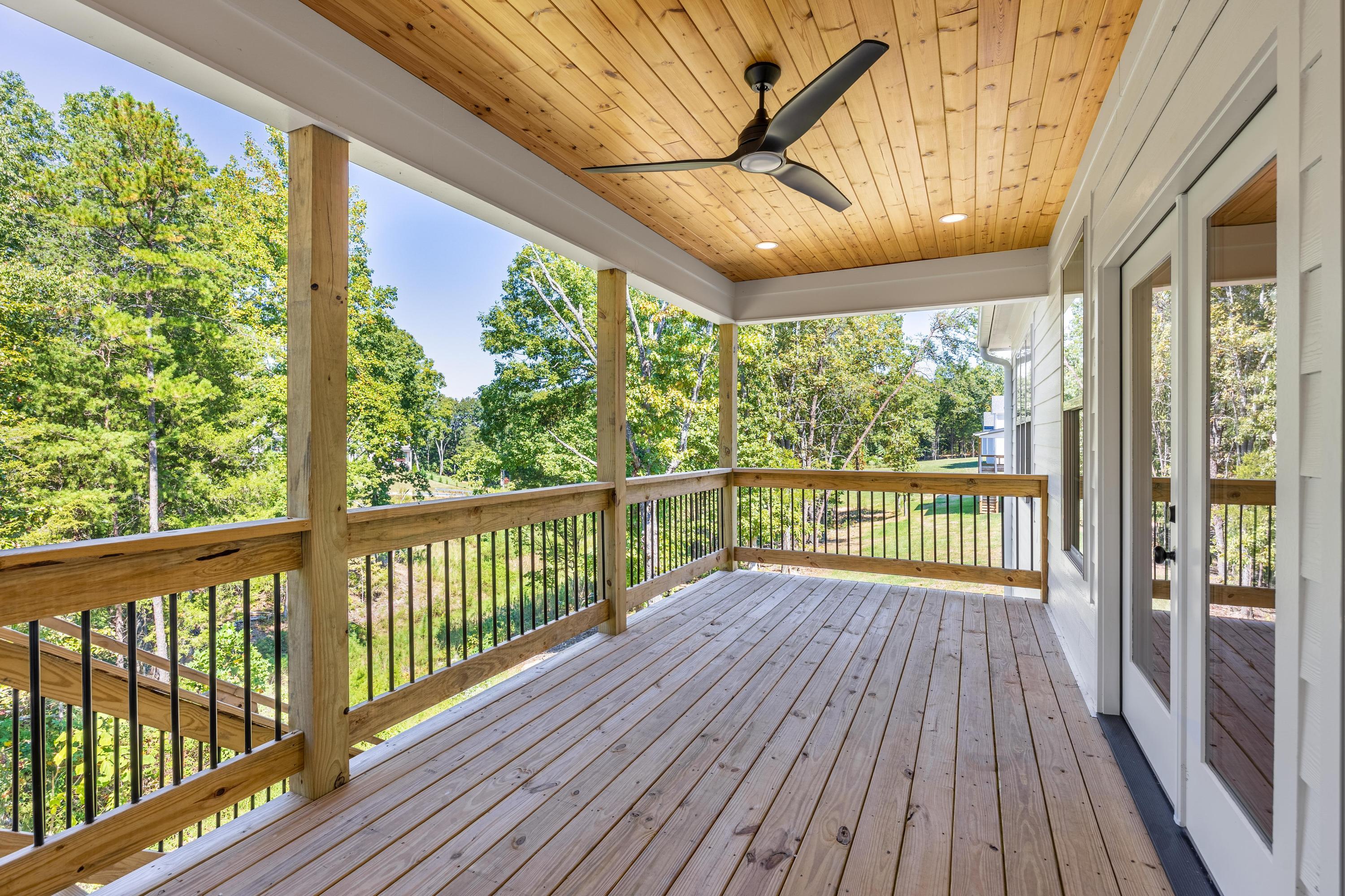 Harrison, Tennessee 37341, United States, 4 Bedrooms Bedrooms, ,4 BathroomsBathrooms,Residential,Active,38214