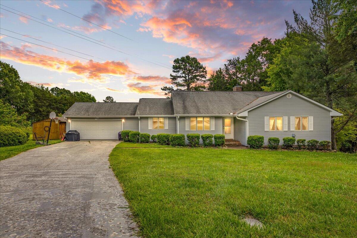 01-2522 Cindy St-8