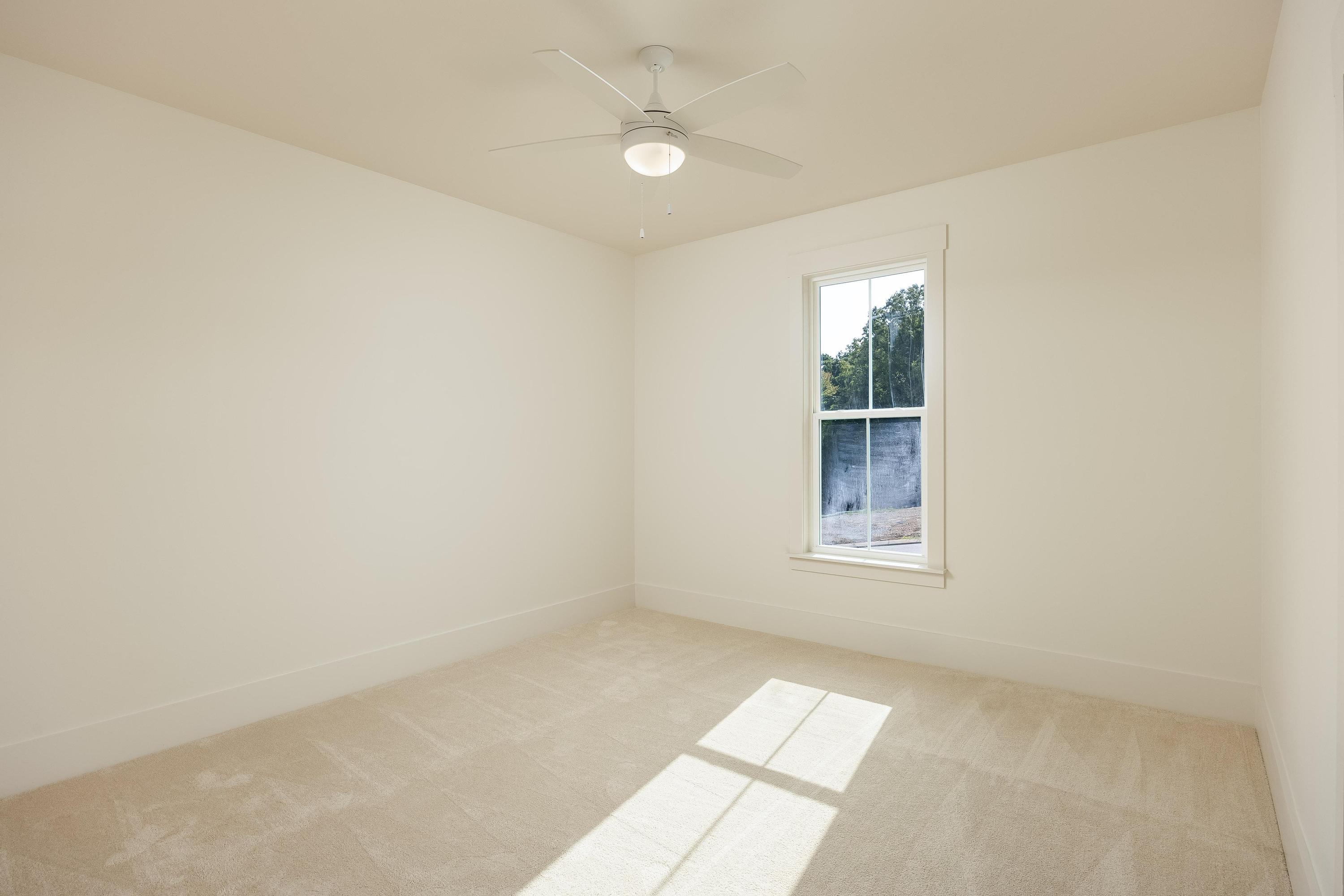 Harrison, Tennessee 37341, United States, 4 Bedrooms Bedrooms, ,3 BathroomsBathrooms,Residential,Pending,32226