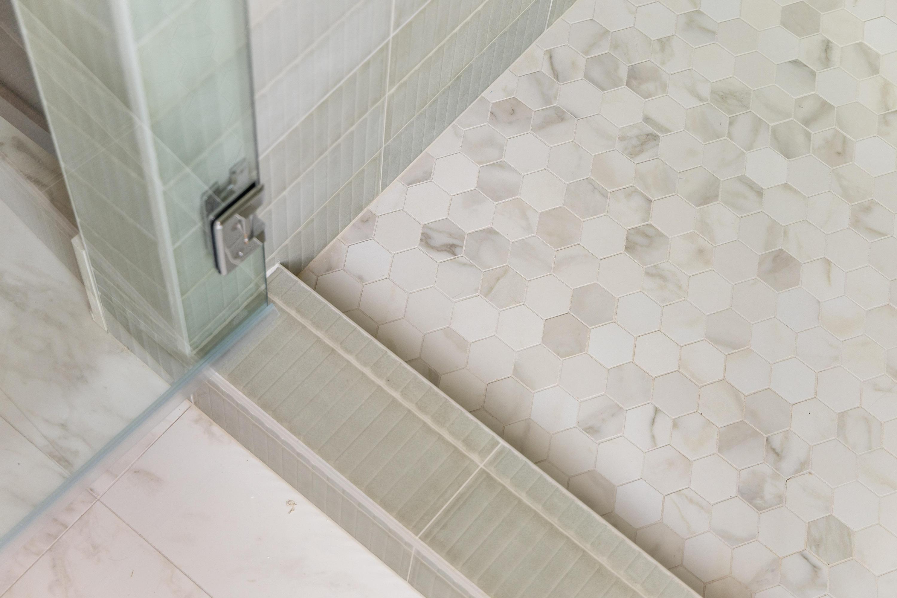 Harrison, Tennessee 37341, United States, 4 Bedrooms Bedrooms, ,3 BathroomsBathrooms,Residential,Pending,32226