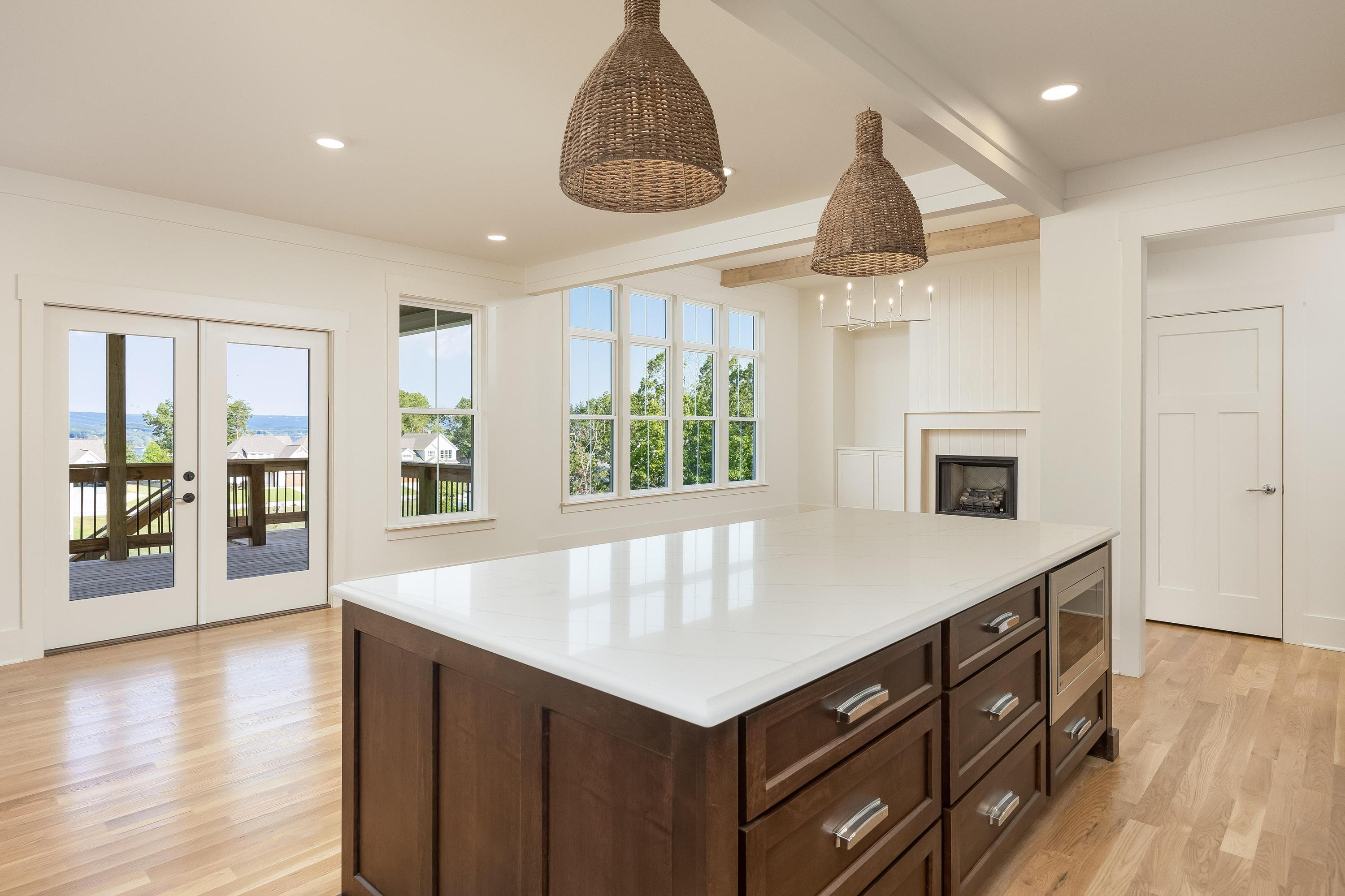 Harrison, Tennessee 37341, United States, 4 Bedrooms Bedrooms, ,3 BathroomsBathrooms,Residential,Pending,32226