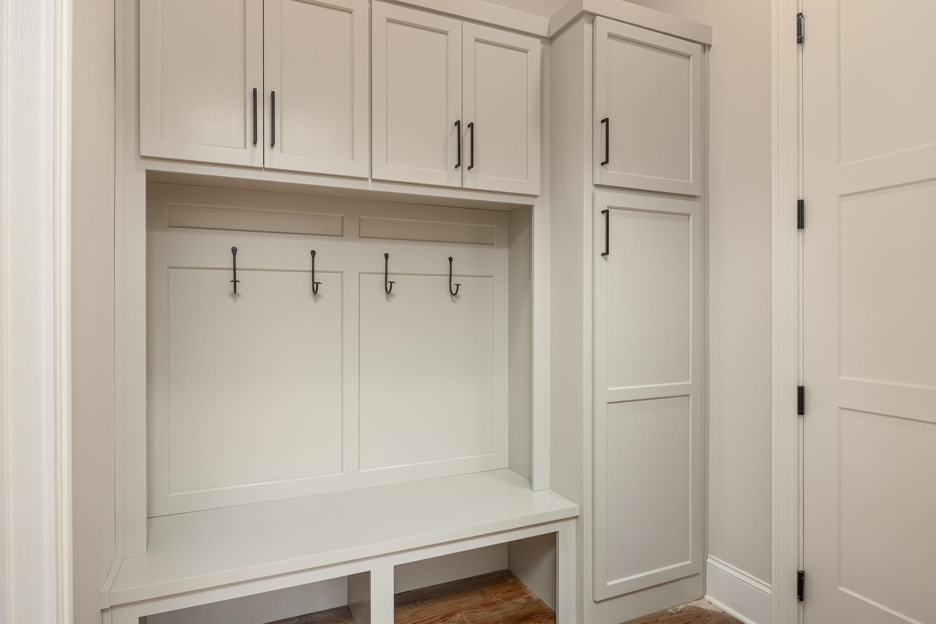 Soddy-Daisy, Tennessee 37379, United States, 4 Bedrooms Bedrooms, ,4 BathroomsBathrooms,Residential,Pending,37216