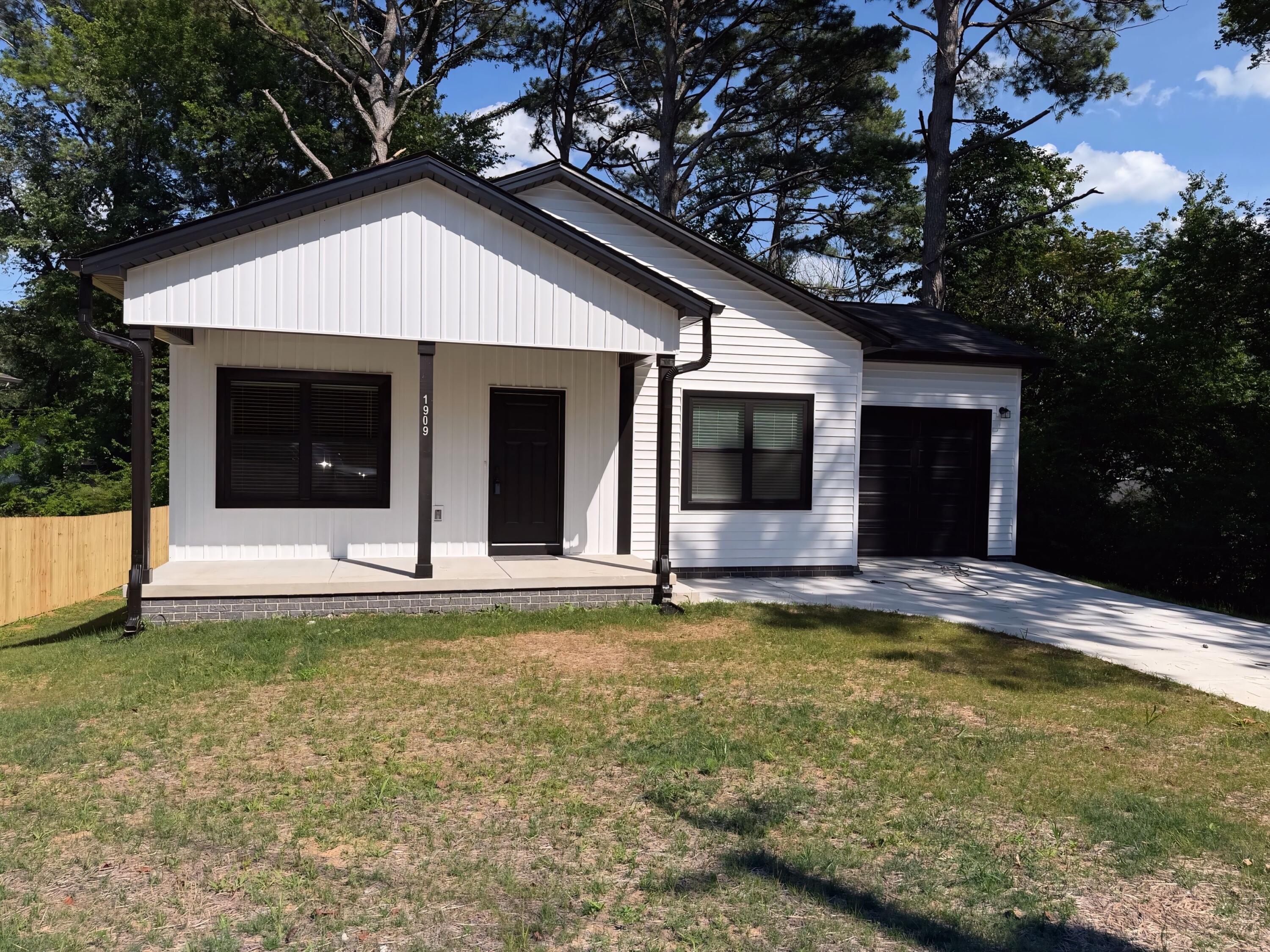 1909 shady ln pl-1