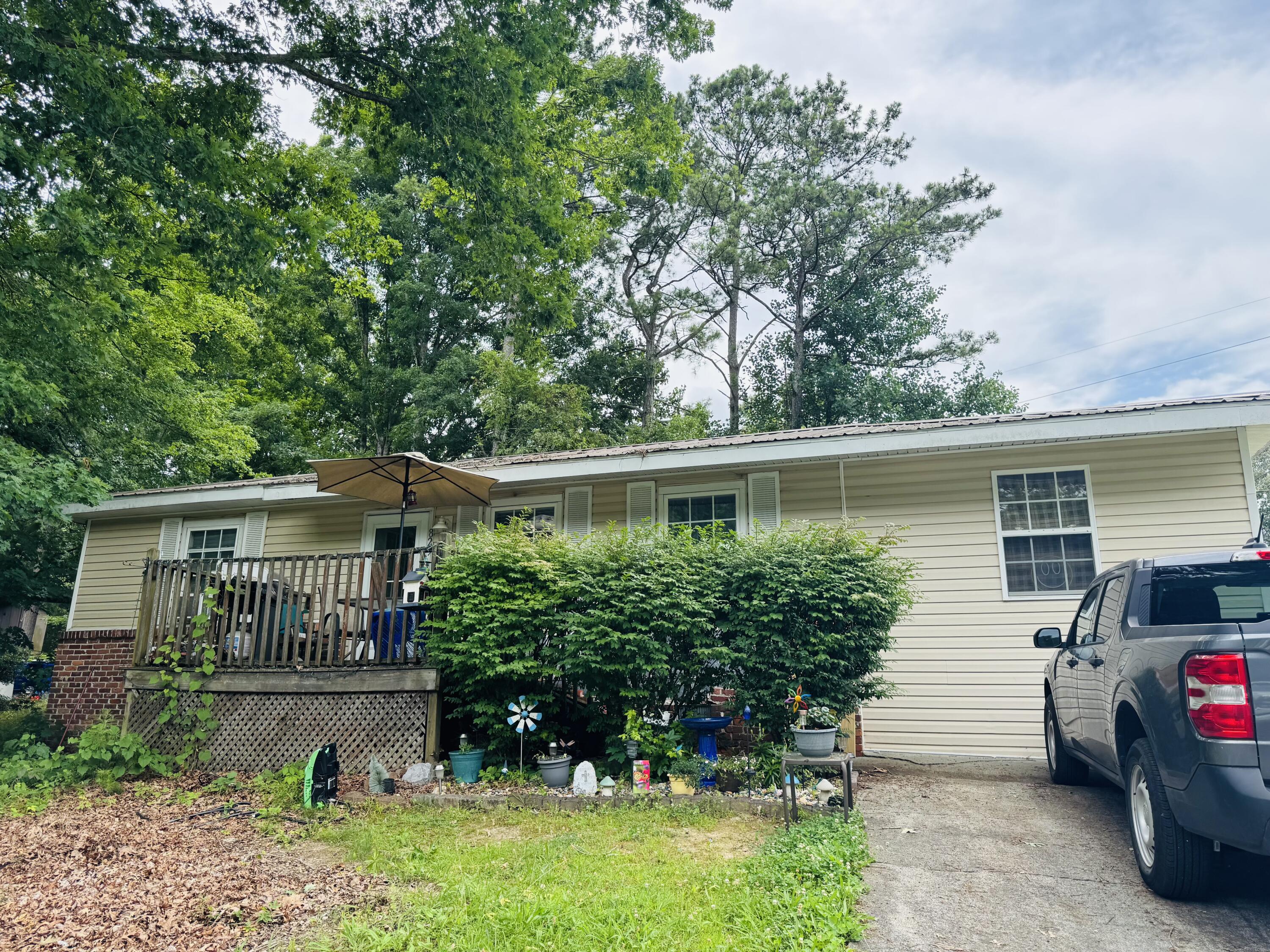 Photo 1 of 9 — 825 Minnis Road NE, Cleveland, TN 37323