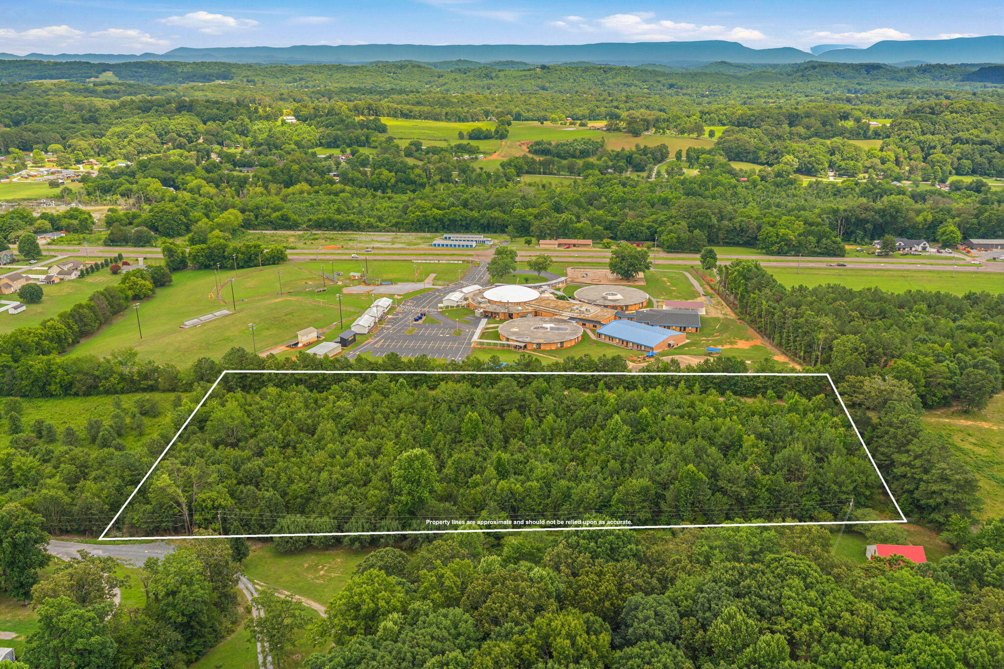 Photo 1 of 27 — 00 County Road 101, Riceville, TN 37370