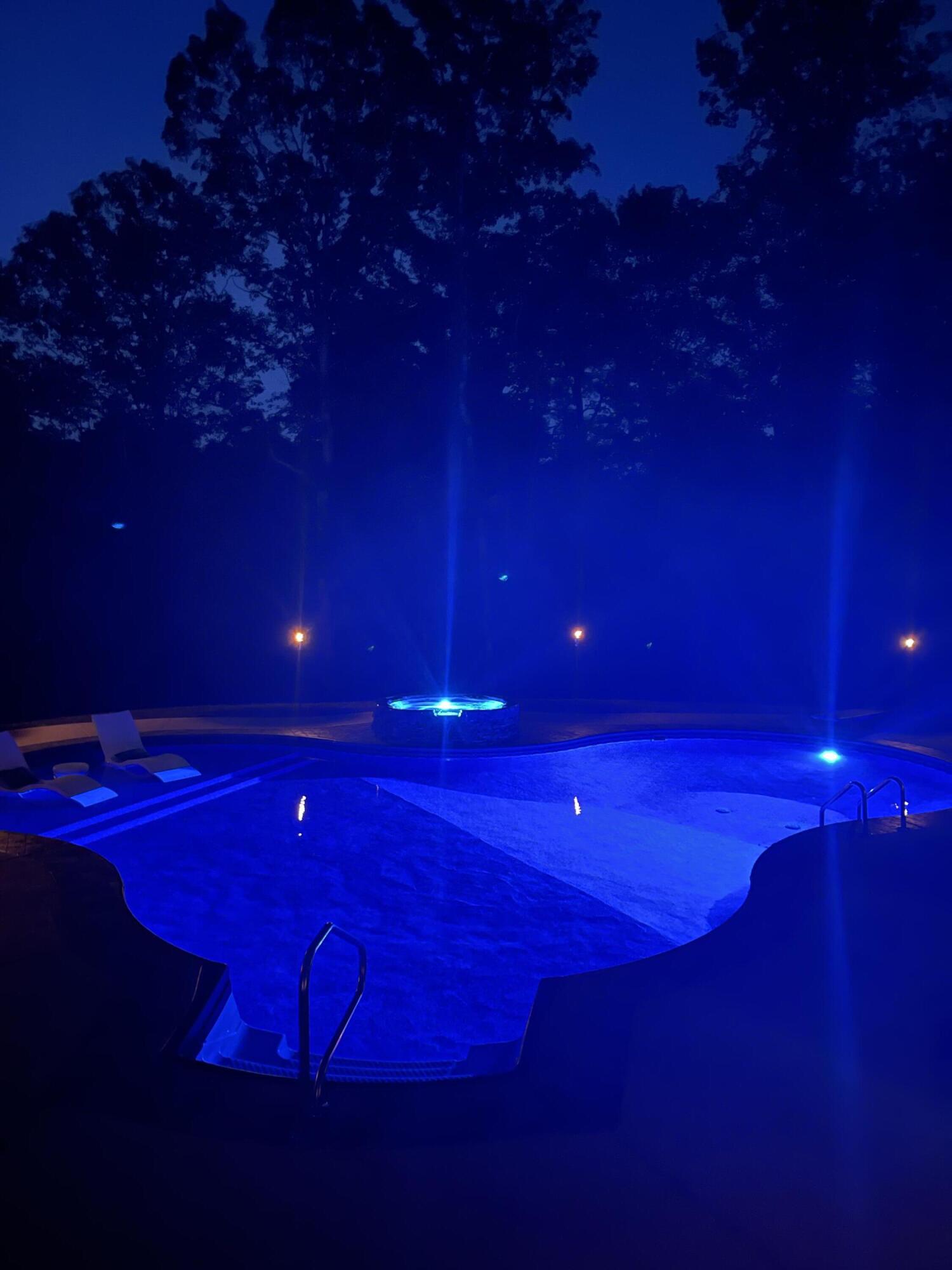 Calhoun, Tennessee, 37309, United States, 4 Bedrooms Bedrooms, ,3 BathroomsBathrooms,Residential,Active,2034257