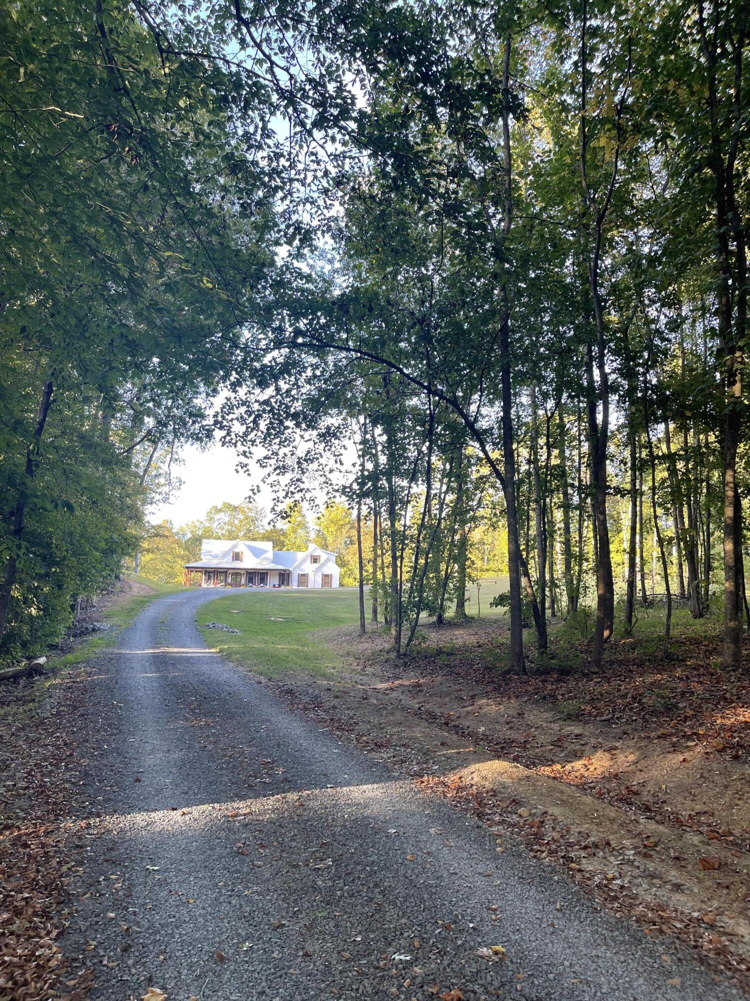 Calhoun, Tennessee, 37309, United States, 4 Bedrooms Bedrooms, ,3 BathroomsBathrooms,Residential,Active,2034257