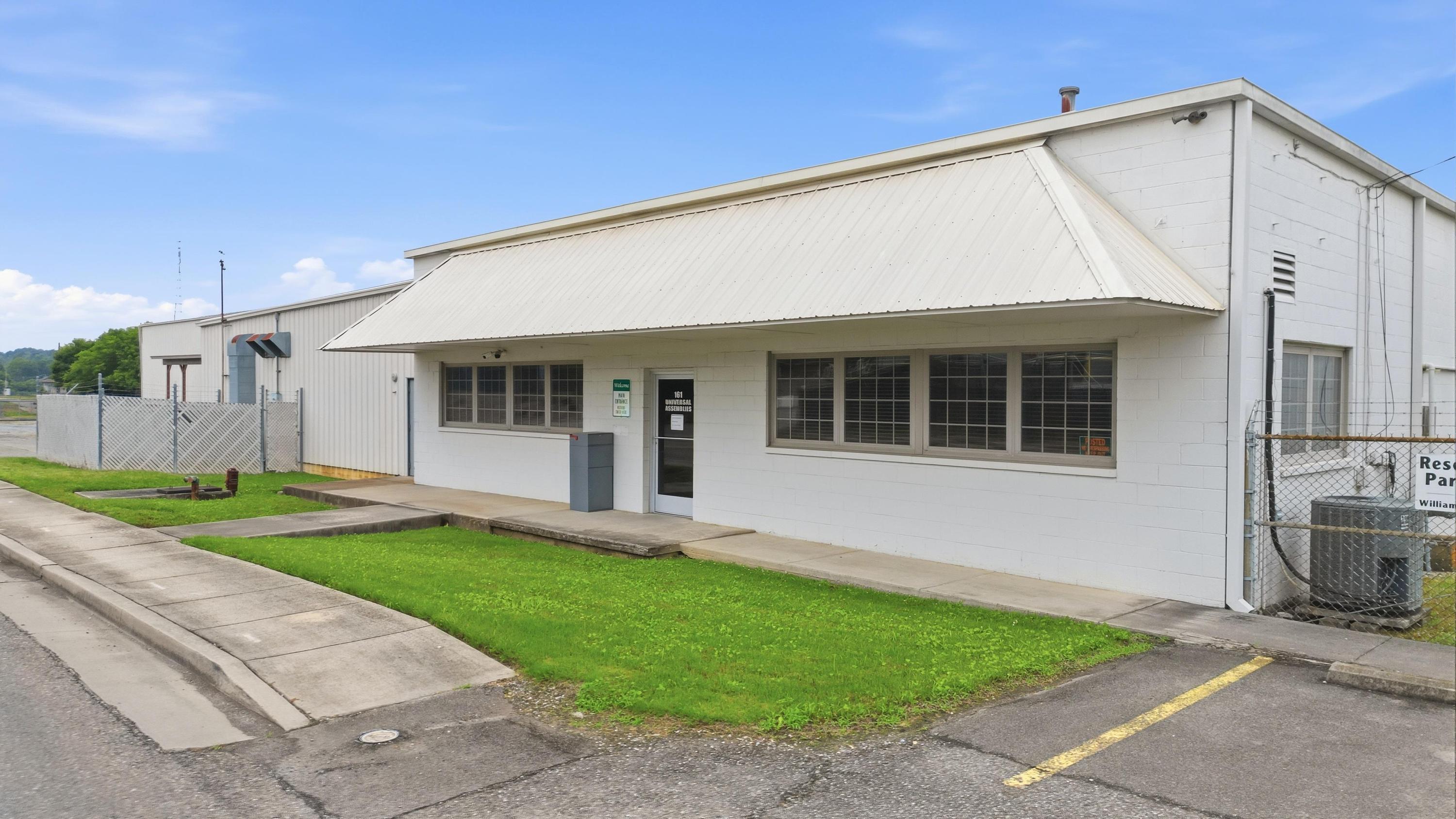 Photo 1 of 35 — 161 Bates Street NE, Cleveland, TN 37311