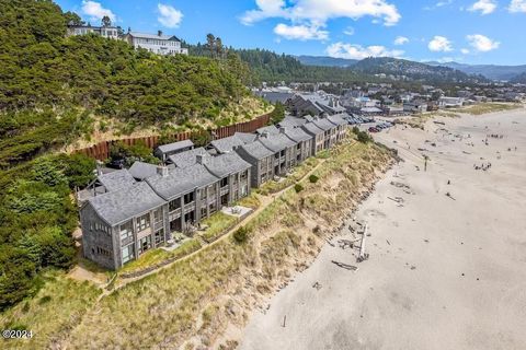 Condominium in Pacific City OR 33000 Cape Kiwanda Drive.jpg