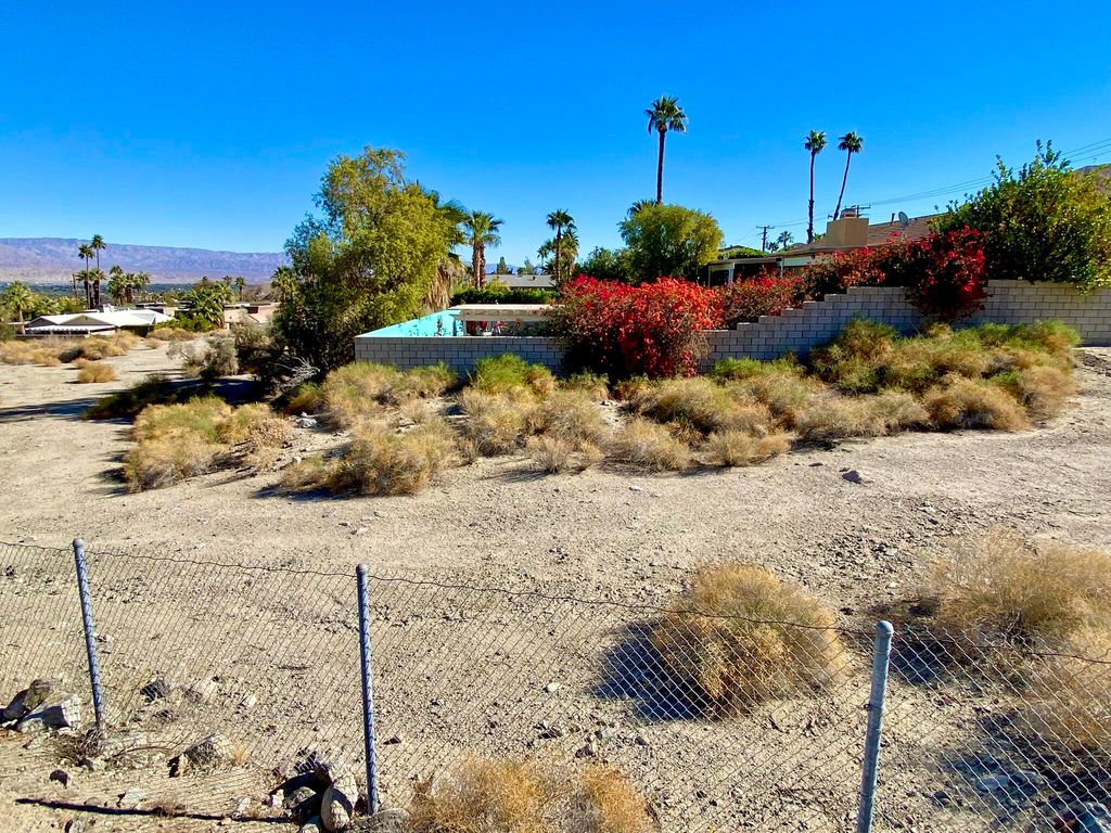 listing image 10994605898228312061