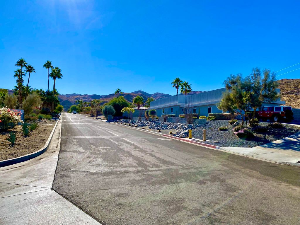 listing image 10994431332918498723