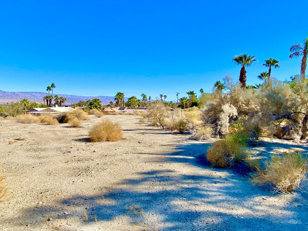 listing image 10991111806589107039