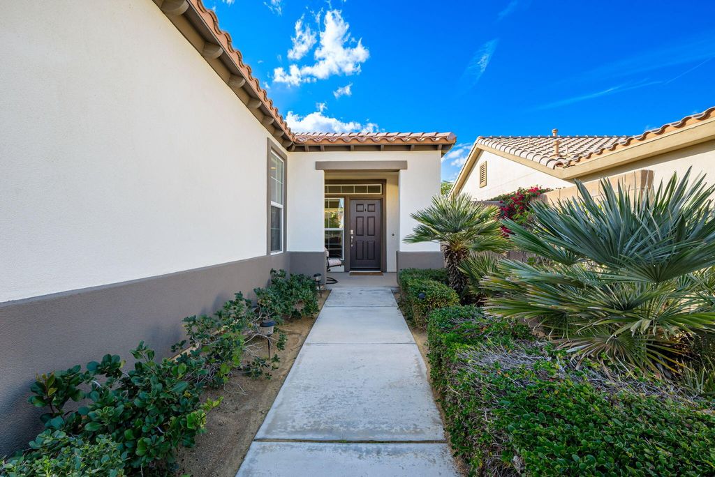 Photo of 60237 Angora Court, La Quinta, CA 92253 (MLS # 219135609)
