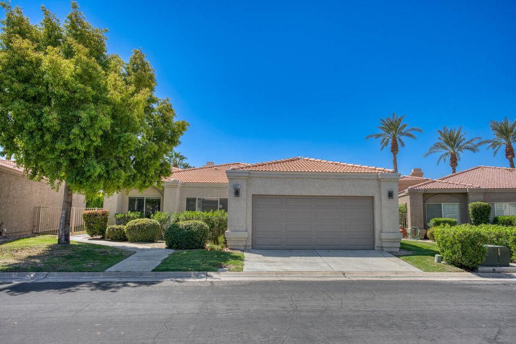 Photo of 48211 Vista De Nopal, La Quinta, CA 92253 (MLS # 219134140)