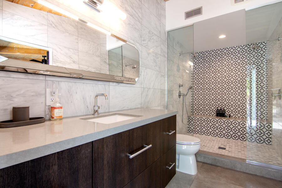 Palm Springs, California 92262, United States, 5 Bedrooms Bedrooms, ,3 BathroomsBathrooms,Residential,Active,219807