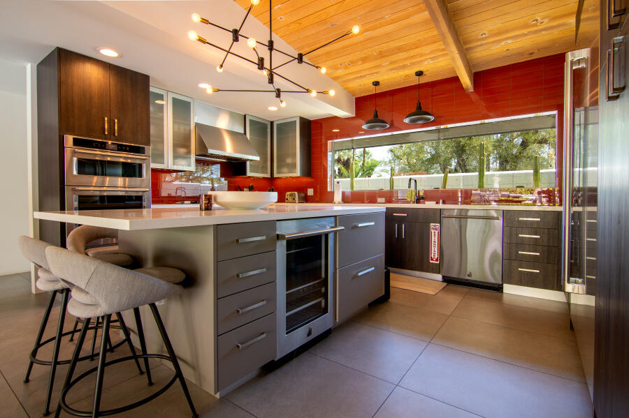 Palm Springs, California 92262, United States, 5 Bedrooms Bedrooms, ,3 BathroomsBathrooms,Residential,Active,219807