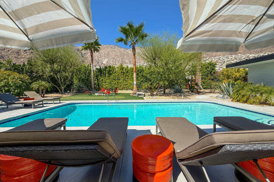 Palm Springs, California 92262, United States, 5 Bedrooms Bedrooms, ,3 BathroomsBathrooms,Residential,Active,219807