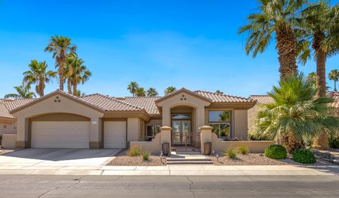 Single Family Residence in Palm Desert CA 37735 Westridge Avenue.jpg