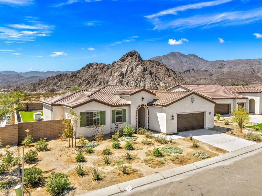 Photo of 80367 Segovia View, La Quinta, CA 92253 (MLS # 219135677)