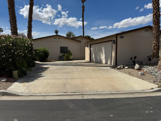 34965 SURREY WAY, THOUSAND PALMS, CA 92276 - Image 07ce19a3eced02c8a1ad2b14f190c6b5/2451517852