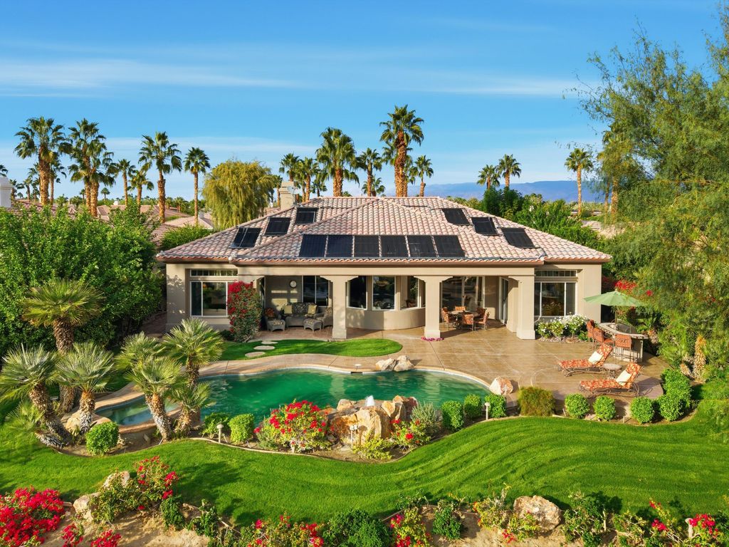 Photo of 81185 Kingston Heath, La Quinta, CA 92253 (MLS # 219139081)