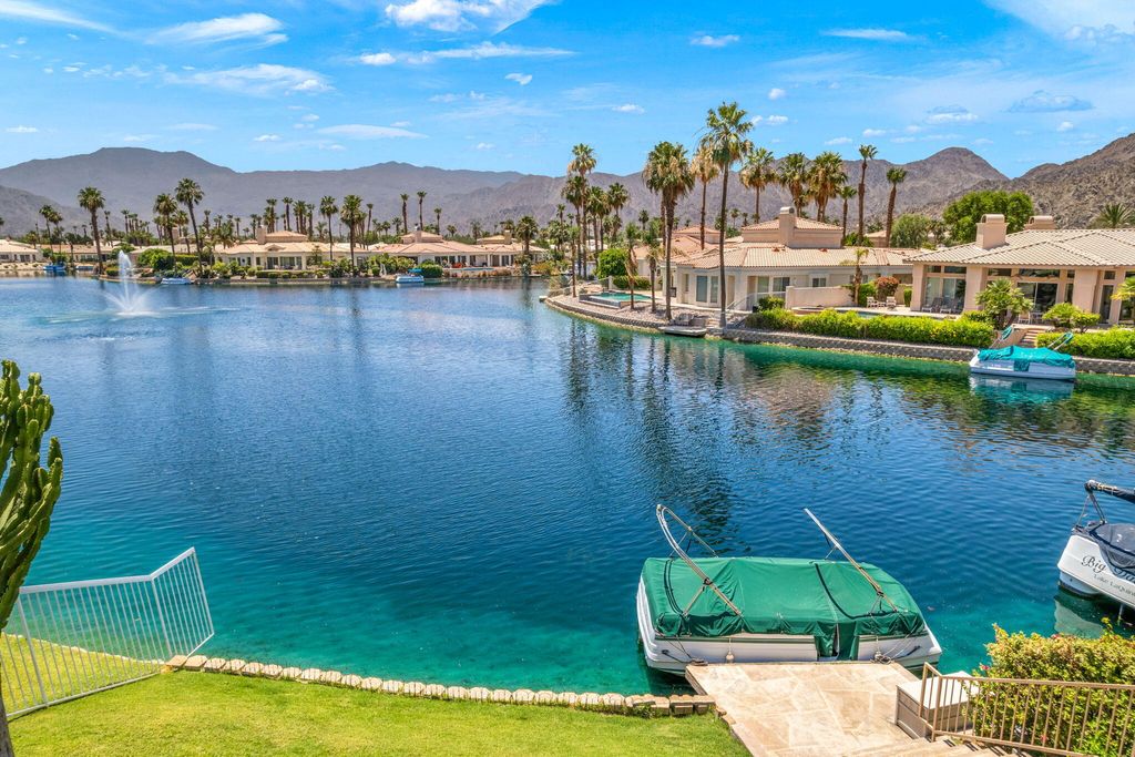 Photo of 78975 Dulce Del Mar, La Quinta, CA 92253 (MLS # 219131294)