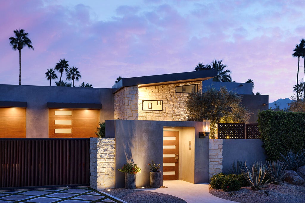 Photo of 48750 Avenida El Nido, La Quinta, CA 92253 (MLS # 219151902)