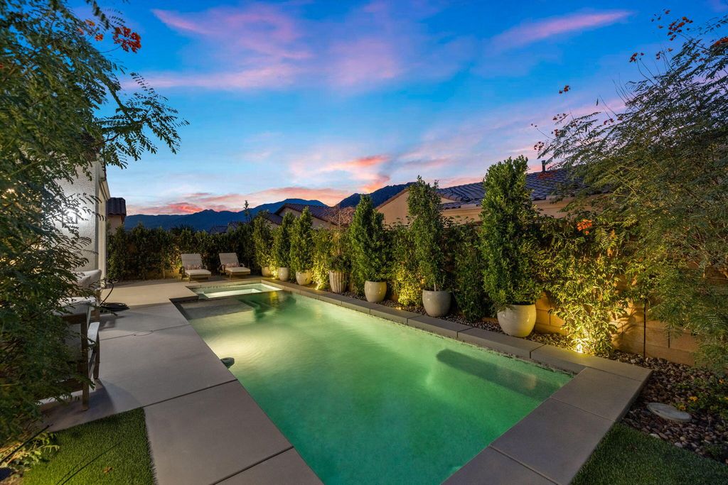 Photo of 51833 Via Santero, La Quinta, CA 92253 (MLS # 219147330)