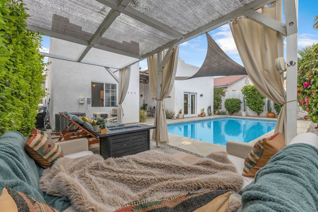 Photo of 53545 Avenida Ramirez, La Quinta, CA 92253 (MLS # 219147114)
