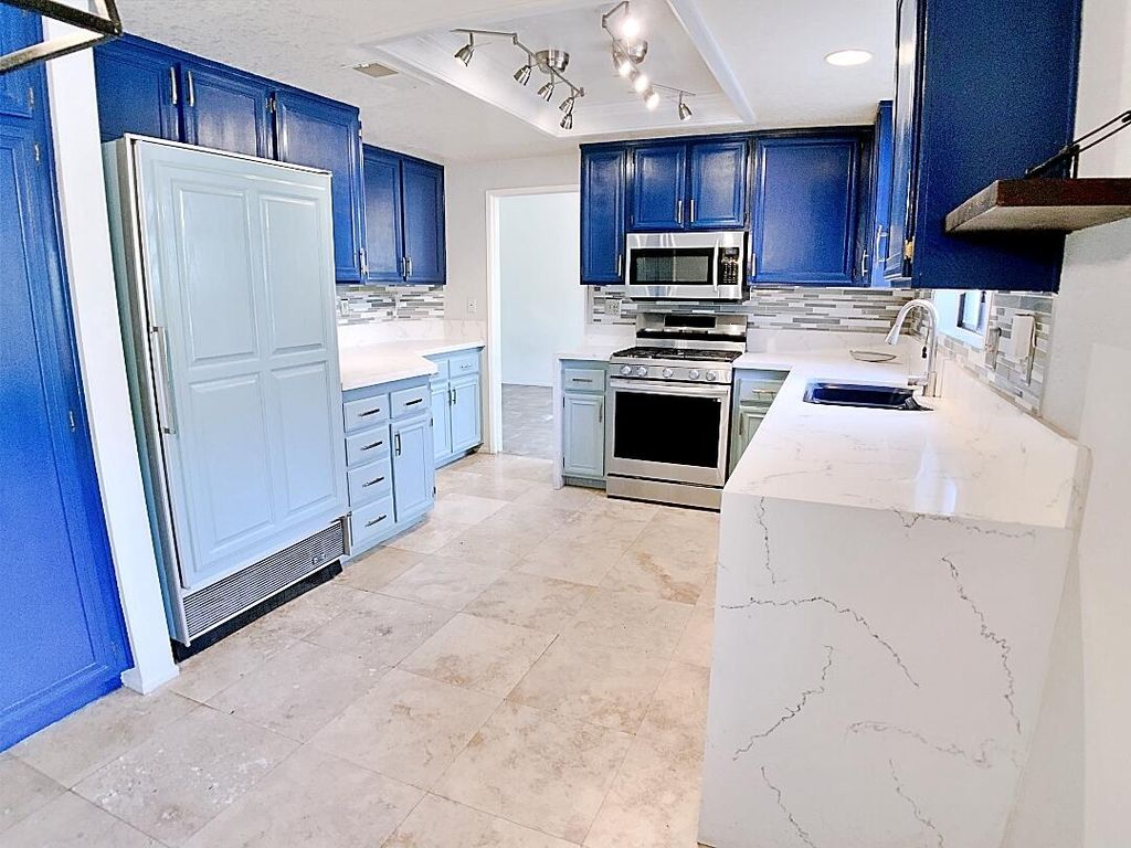 Photo of 49035 Serenata Court, La Quinta, CA 92253 (MLS # 219136293)